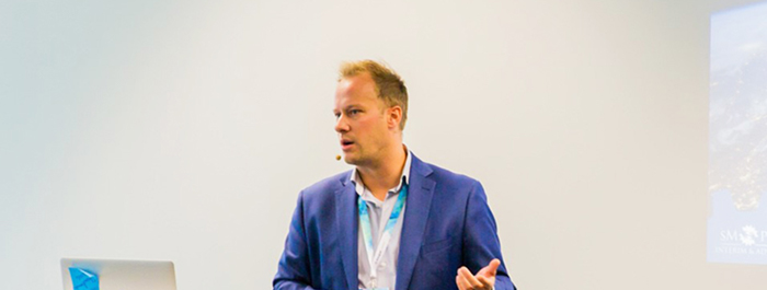 presenting-diederik-martens-2b-700x265